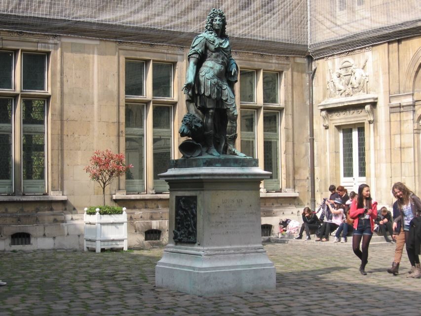 Marais Walking Tour: Lifestyle in Paris - Who Should Consider This Tour?