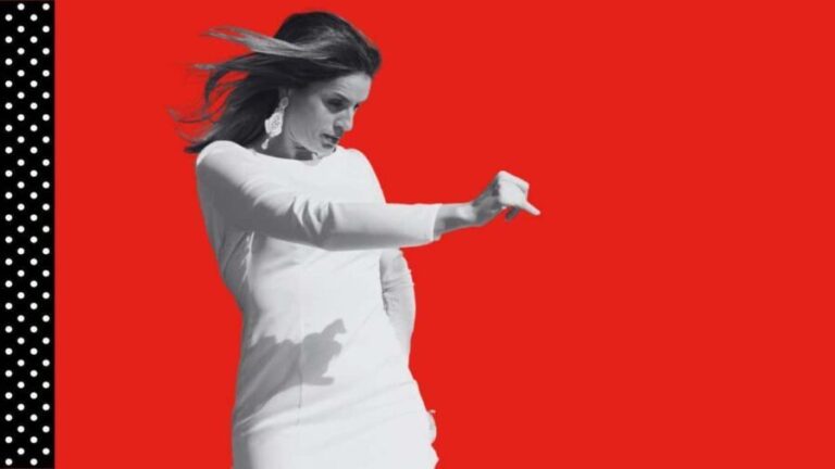 Marbella: 1-Hour Flamenco Dance Class with a Spanish Teacher - The Setting and Atmosphere