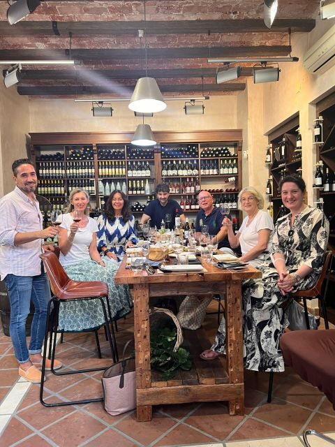 Marbella - Wine, Olive Oil & Tapas tasting (private) - From Old Town to the Coast