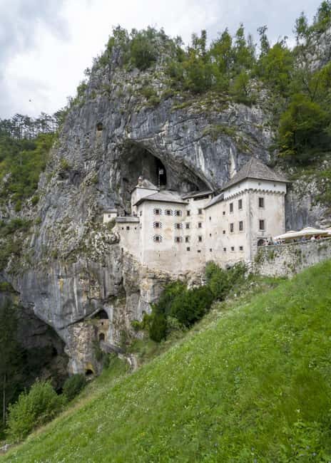 Maribor: Postojna Cave and Predjama Castle Day Private Tour - Authentic Insights from Reviewers