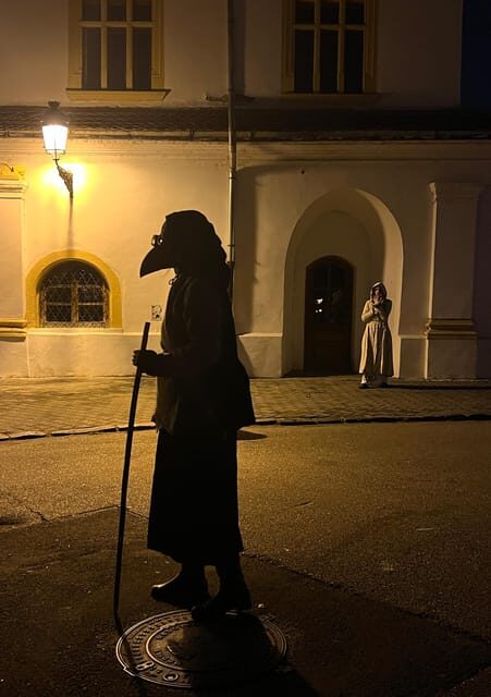 Medias: Nocturnal Macabre Tour with Doctor Plague - FAQ