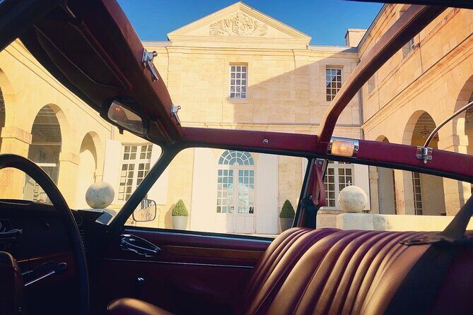 Médoc luxury wine trip from Bordeaux - Citroën DS Limousine Convertible - What to Expect from the Experience