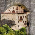 Meteora: Guided Sunset Tour with Monasteries and Caves Visit - Transportation and Comfort