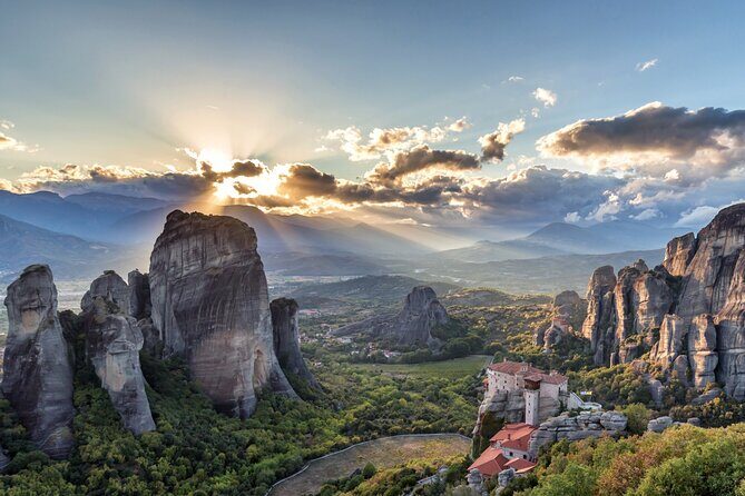 Meteora: Monasteries Tour with Lunch and Athens Tranfer Option - FAQ