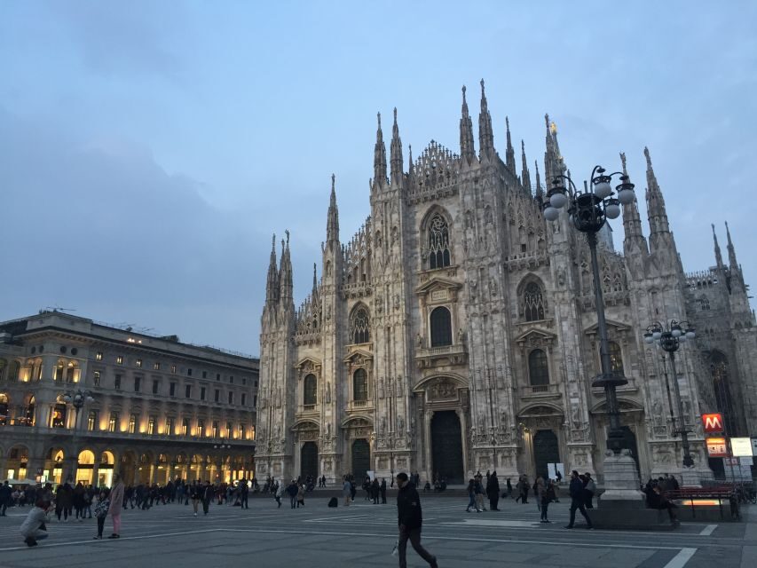 Milan by Night 2-Hour Walking Tour - The Experience of Walking Milan at Night