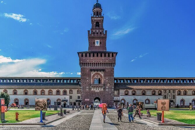 Milan Duomo, Sforza Castle and Pieta Guided Tour with Tickets - Practical Details and What to Expect
