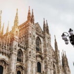 Milan: Duomo Tour with Priority Entry & Rooftop Access - Analyzing the Itinerary