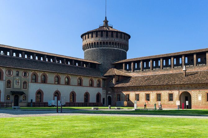 Milan Highlights Self guided scavenger hunt and Walking Tour - FAQ