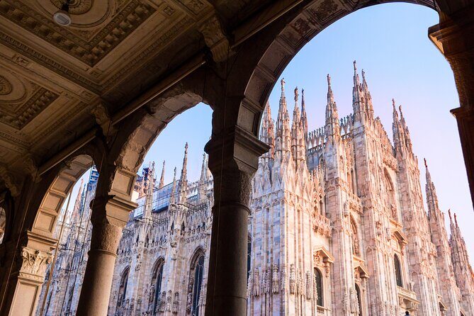 Milan: Private walking tour & Aperitif - Who Should Consider This Tour?