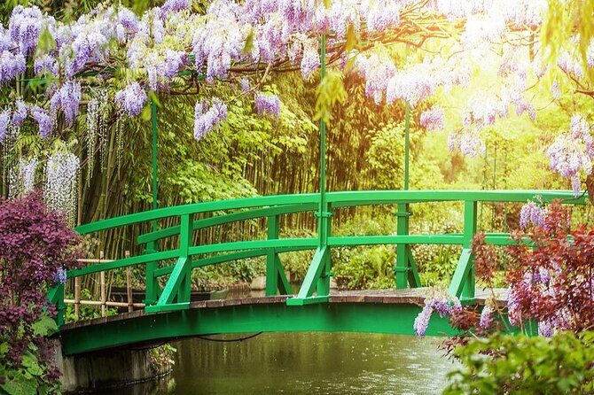 Monets Enchanted Giverny - Starting Point and Convenience
