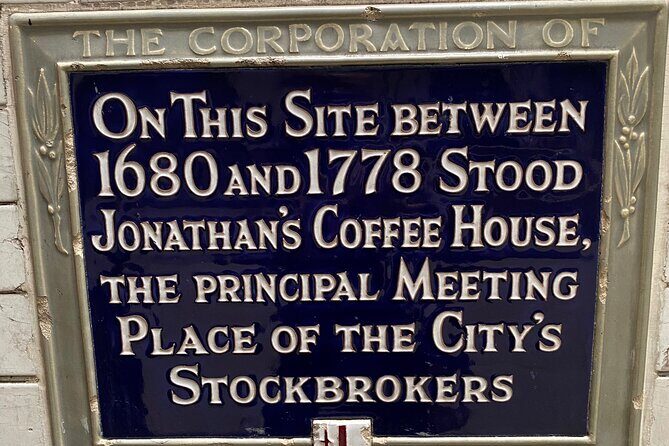 Money and Power in the City Sightseeing Tour - Authentic Insights from Reviewers