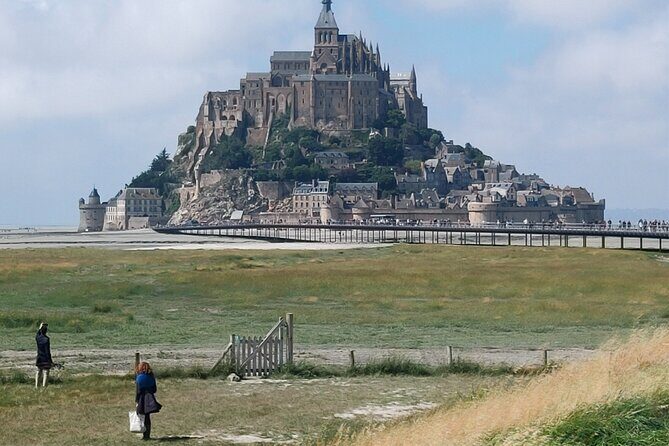 Mont-St-Michel: Private Walking Tour "Abbey Ticket Included" - FAQ