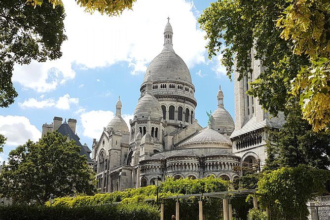 Montmartre Private Walking Tour - What Reviewers Say About the Guides and the Experience