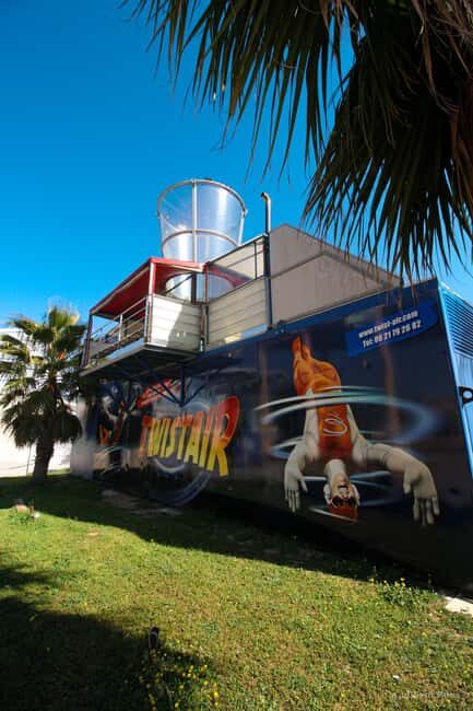 Montpellier: Free fall simulation for a Child : 2 flights - The Practicalities: What You Need to Know