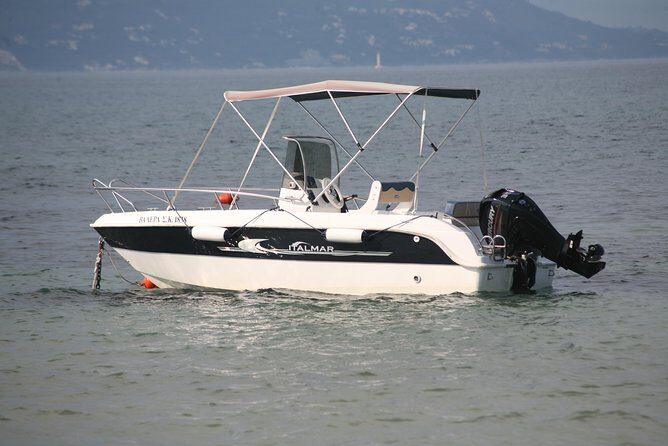 Motor Boat Hire in Corfu Italmar 17,Asso 5.10, Next 5m - What to Expect from the Rental