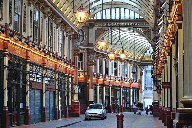 Movie Hot Spot Walking Tour of London - Authenticity and Hidden Gems