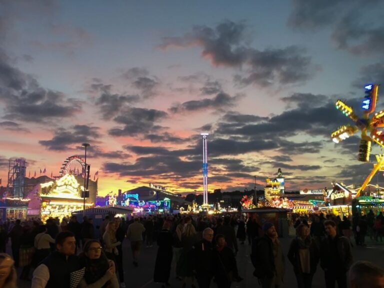 München: Oktoberfest Experience and Lunch in Tent - A Closer Look at the Oktoberfest Tour Experience