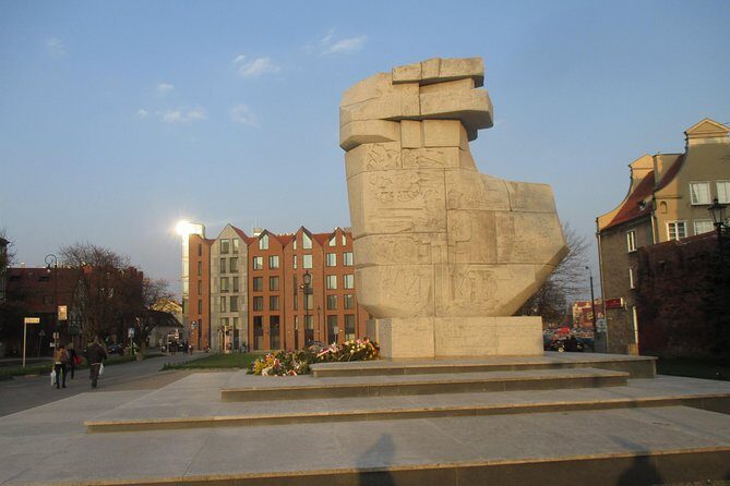 Museum of the Second World War Gdansk Private Tour & Tickets - Visiting the Museum of the Second World War