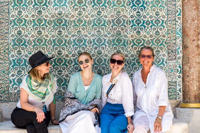 Must See in Istanbul: Private Full-Day Experience & Local Lunch - Exploring Istanbul’s Must-See Sights