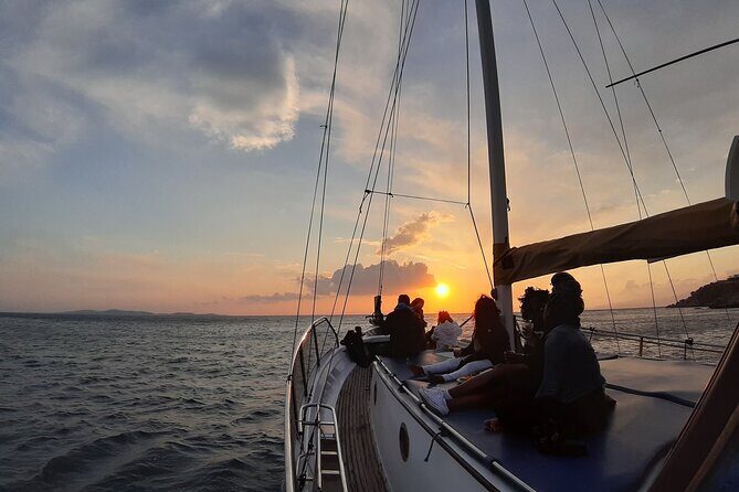 Mykonos Sunset Cruise with Drinks - The Experience in Detail