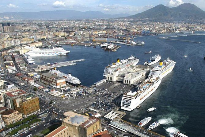 Naples Airport to Naples center transfer (or vice versa) - Who should consider this transfer?