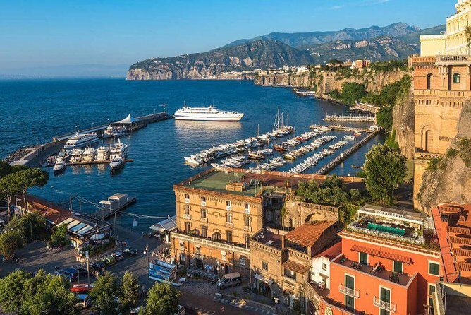 Naples cruise excursion day tour Sorrento Amalfi coast Positano Pompeii - FAQ