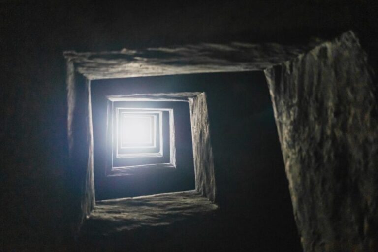 Naples: Naples Underground Entry Ticket and Guided Tour - The Guide: The Heart of the Experience