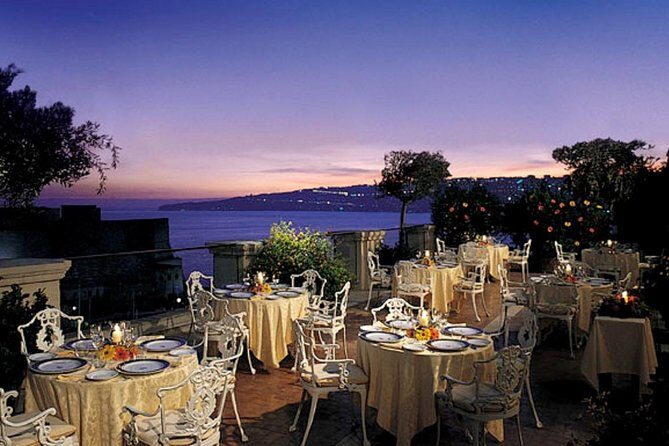 Naples: Romantic Gourmet Dinner on the Rooftop Terrace - The Breakdown of the Itinerary