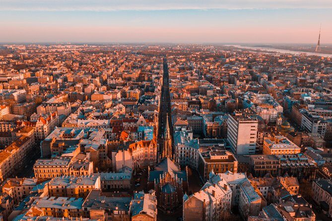 Neigbourhoods of Riga: Honest tour through most beautiful and most unusual areas - Who Will Love This Tour?