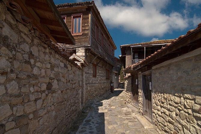 Nessebar: Audio Guide Tour Nessebar with visit to the Winery - Practical Tips and Considerations