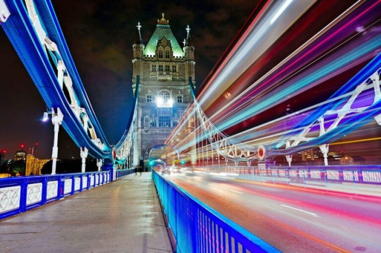 Night Photography Tour in London - Why This Tour Works Well for Different Travelers