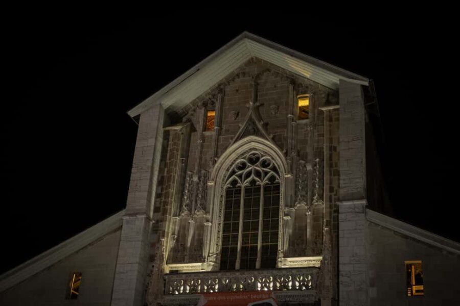 Nighttime guided tour of Chambéry  City of the Dukes of Savoy - Exploring Chambéry’s Landmarks After Dark