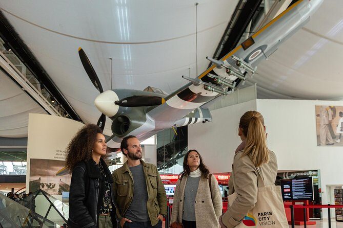 Normandy D-Day Beaches and American Cemetery Day Trip from Paris - Paying Respects at the American Cemetery