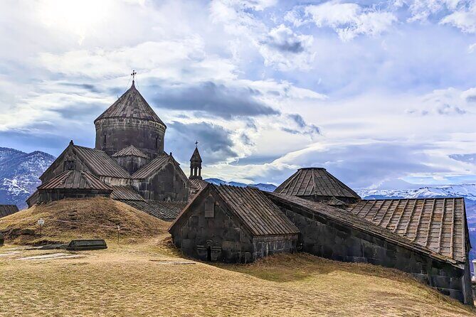 Northern Armenia Highlights Tour from Tbilisi - Haghpat Monastery: A High Point in Armenian Religious Architecture