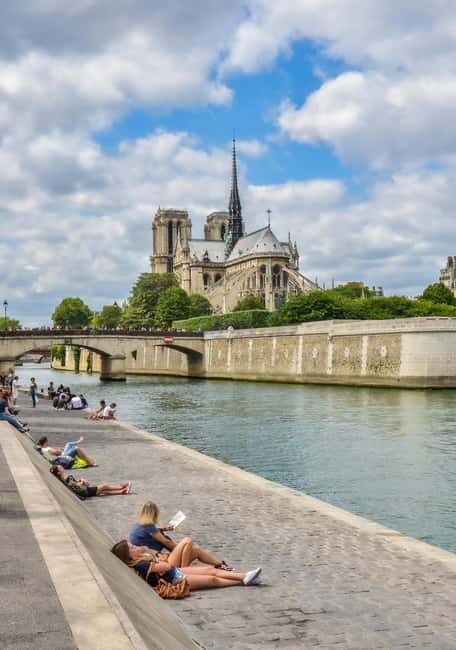 Notre-Dame and Ile de Paris Ile de La Cité private tour - Authentic Experiences from Reviewers