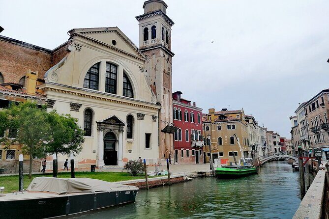 Off the Beaten Path Walk in Venice - What Makes This Tour Stand Out