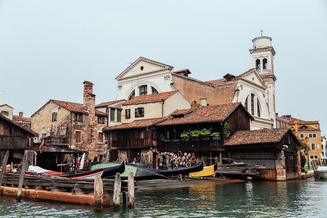 Off the Beaten Track in Venice: Private City Tour - What to Expect from the Experience