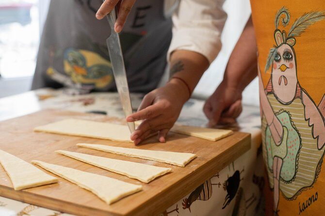 Ohlala Croissants in Paris! - Who Will Love This Experience?