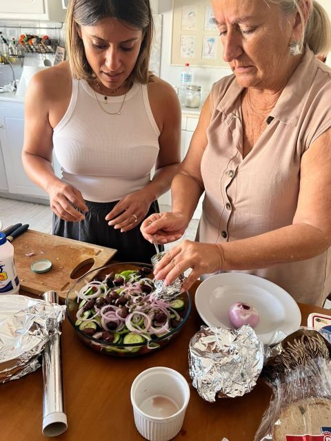 Oia: Greek Cooking Class and Lunch with a Local Grandmother - The Itinerary in Detail