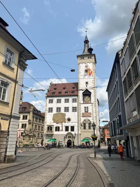 Old town tour of Würzburg with wine tasting on the Old Main Bridge - Who Would Love This Tour?