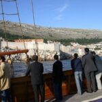 Old Town Walking Tour and Cruise with Karaka - Key Points