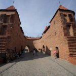 Old Town with Royal Castle + Warsaw Uprising Museum: SMALL GROUP /inc. Pick-up/ - Exploring Warsaw’s Old Town