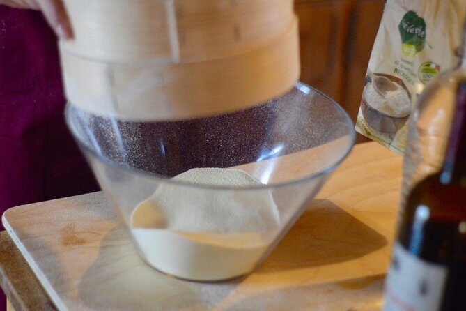 Organic cooking class with a sommelier in an Olive and wine farm - Value and Practical Considerations