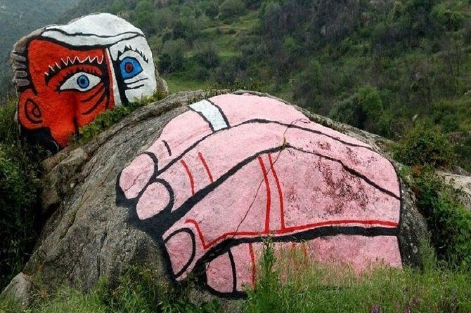 Orgosolo Multilingual Audioguide - In-Depth Review of the Orgosolo Multilingual Audioguide