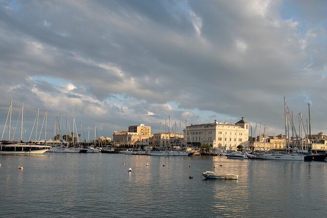 Ortigia by boat - Analyzing Value and Practical Aspects