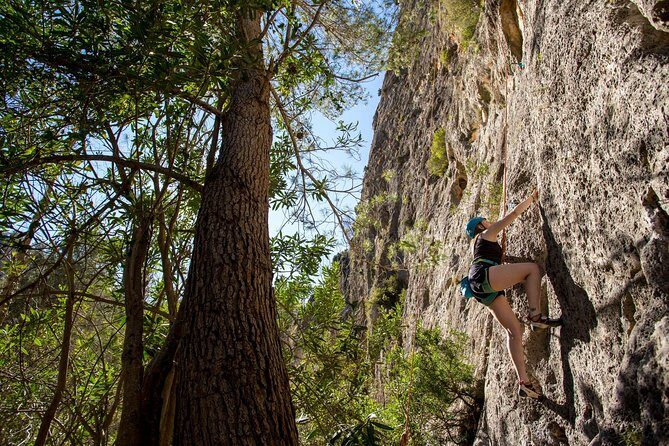 Outdoor climbing for beginners - FAQ