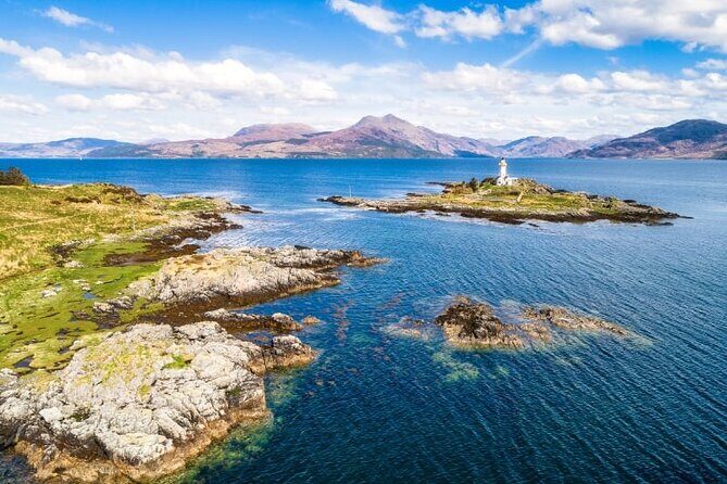 Over The Sea to (secret) Skye - Eilean Donan Castle: A Must-See Icon