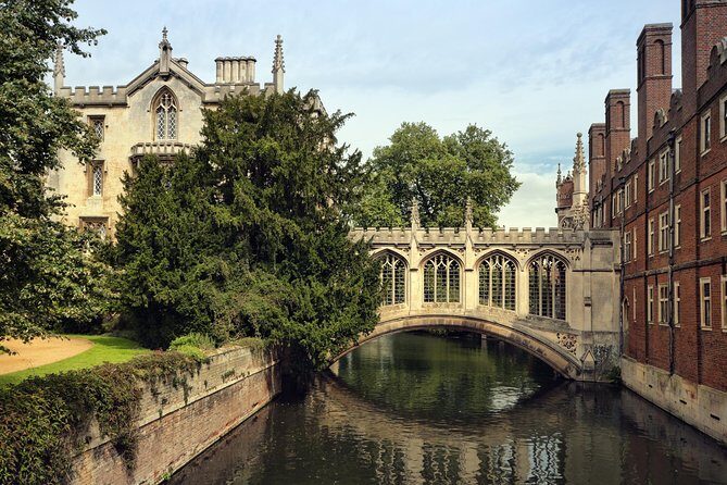Oxford & Cambridge Universities Tour - A Deep Dive Into the Experience