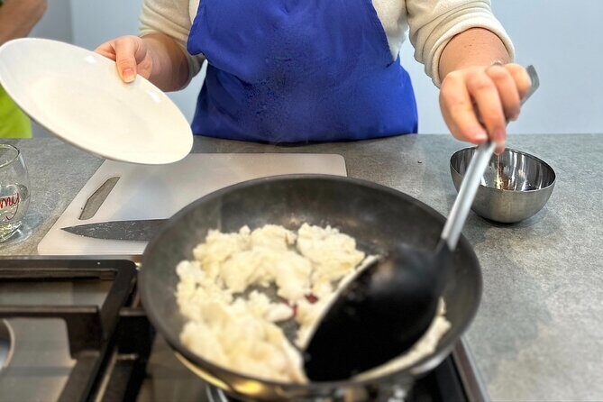 Paella and Sangria Workshop in Malaga - Who Should Book This?