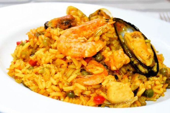Paella with 1 lt of Sangria at Restaurante America - The Itinerary and How It Works